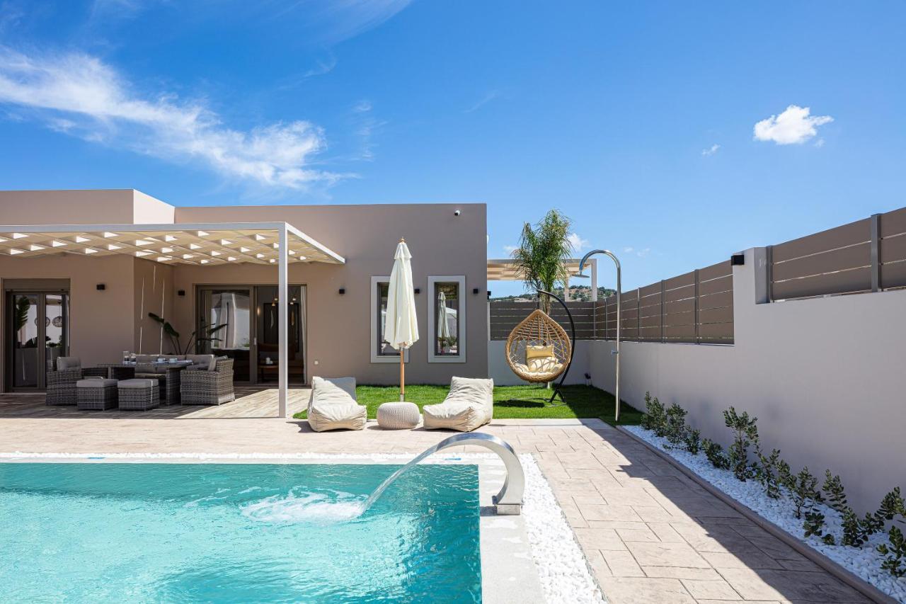 Koin Villa Sunset, With Heated Pool & Whirlpool, By Thinkvilla Perama  المظهر الخارجي الصورة